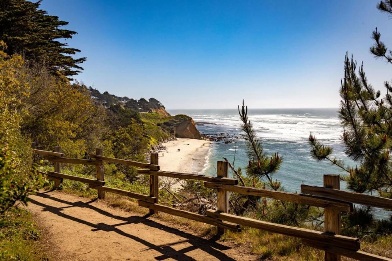 Miramar Beach Home Walk To Beach Trails Restaurants Family Activities Half Moon Bay Eksteriør billede